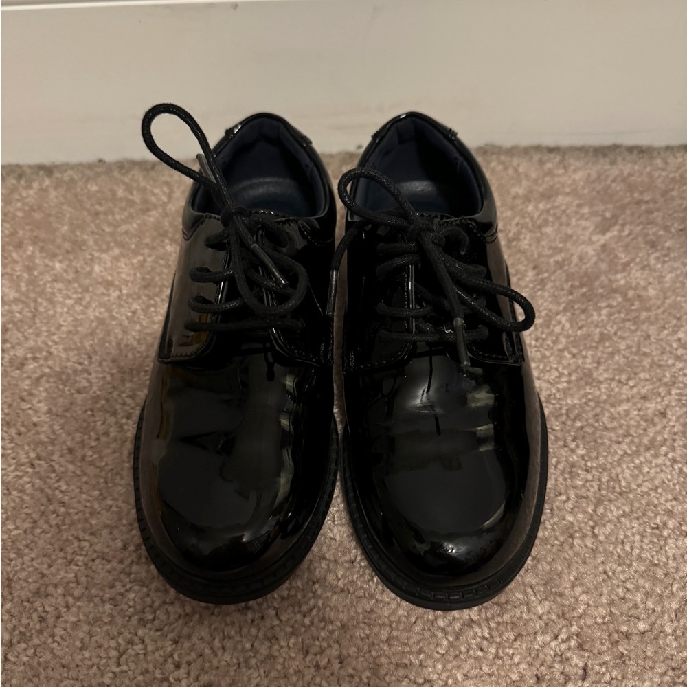 Boys Black Patent Leather Tuxedo / Dress Shoes